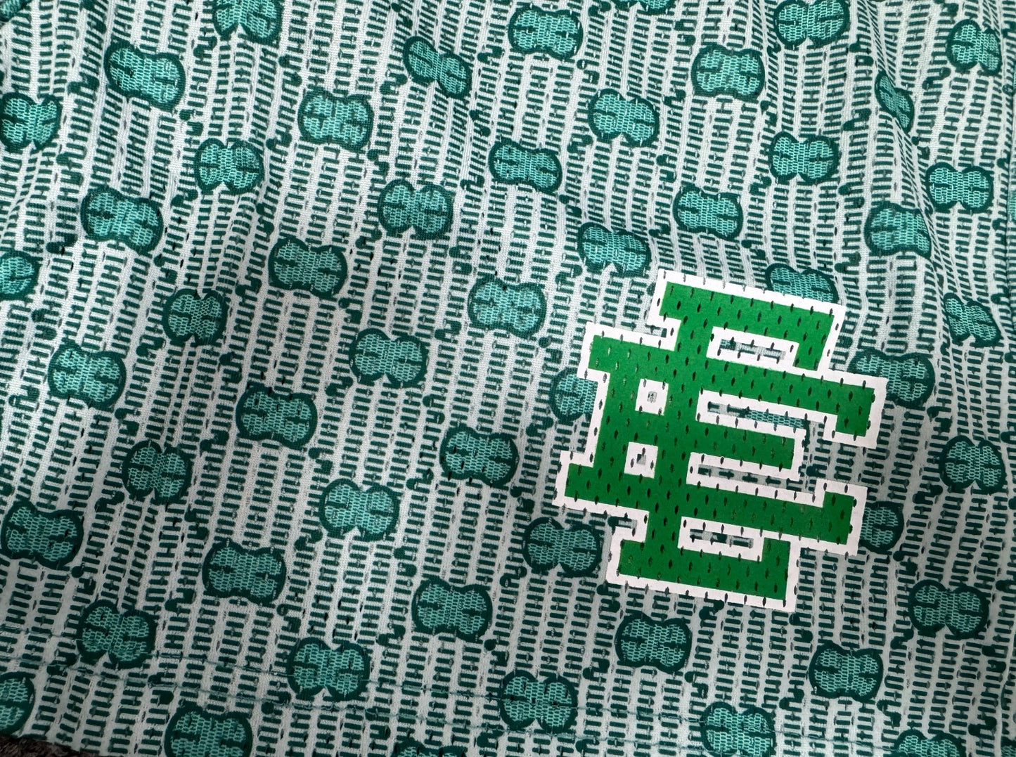 EE3006 Fashion Eric Emanuel Quick-Drying Mesh Shorts