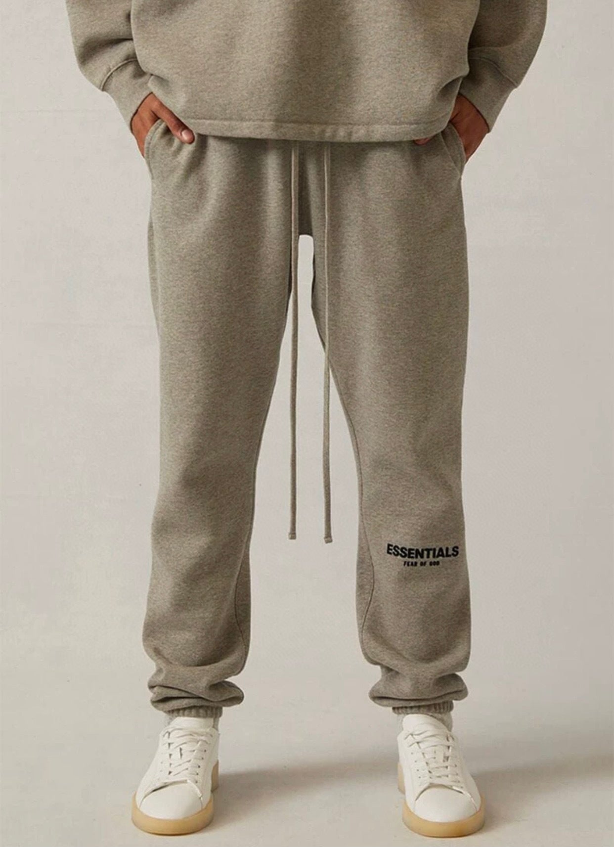 SS22 Top ESS **Fog Ankle-Tied Flocking Fear of God Essentials Sweatpants
