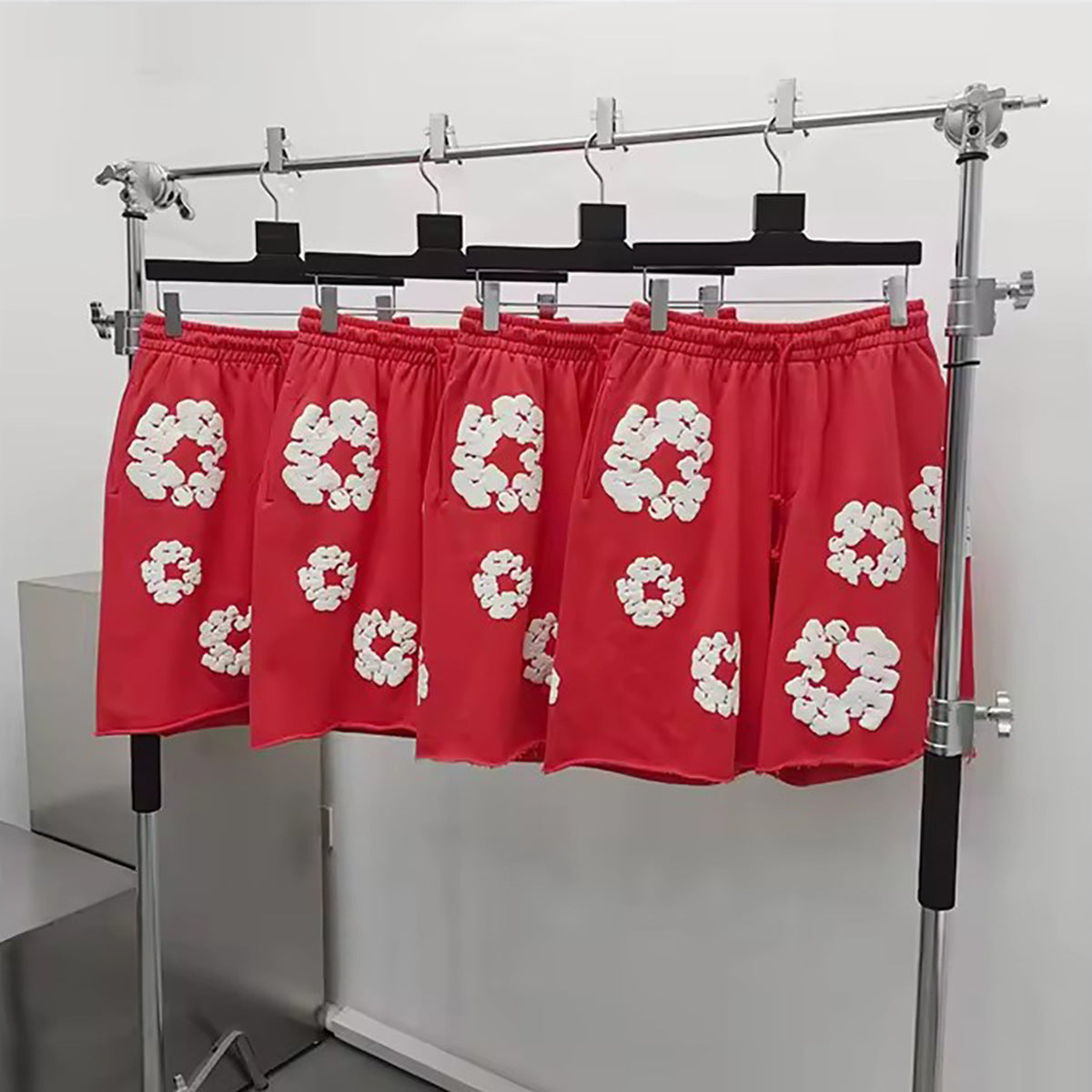 Top Quality 1:1 Denim Puffy Printed Tears Shorts