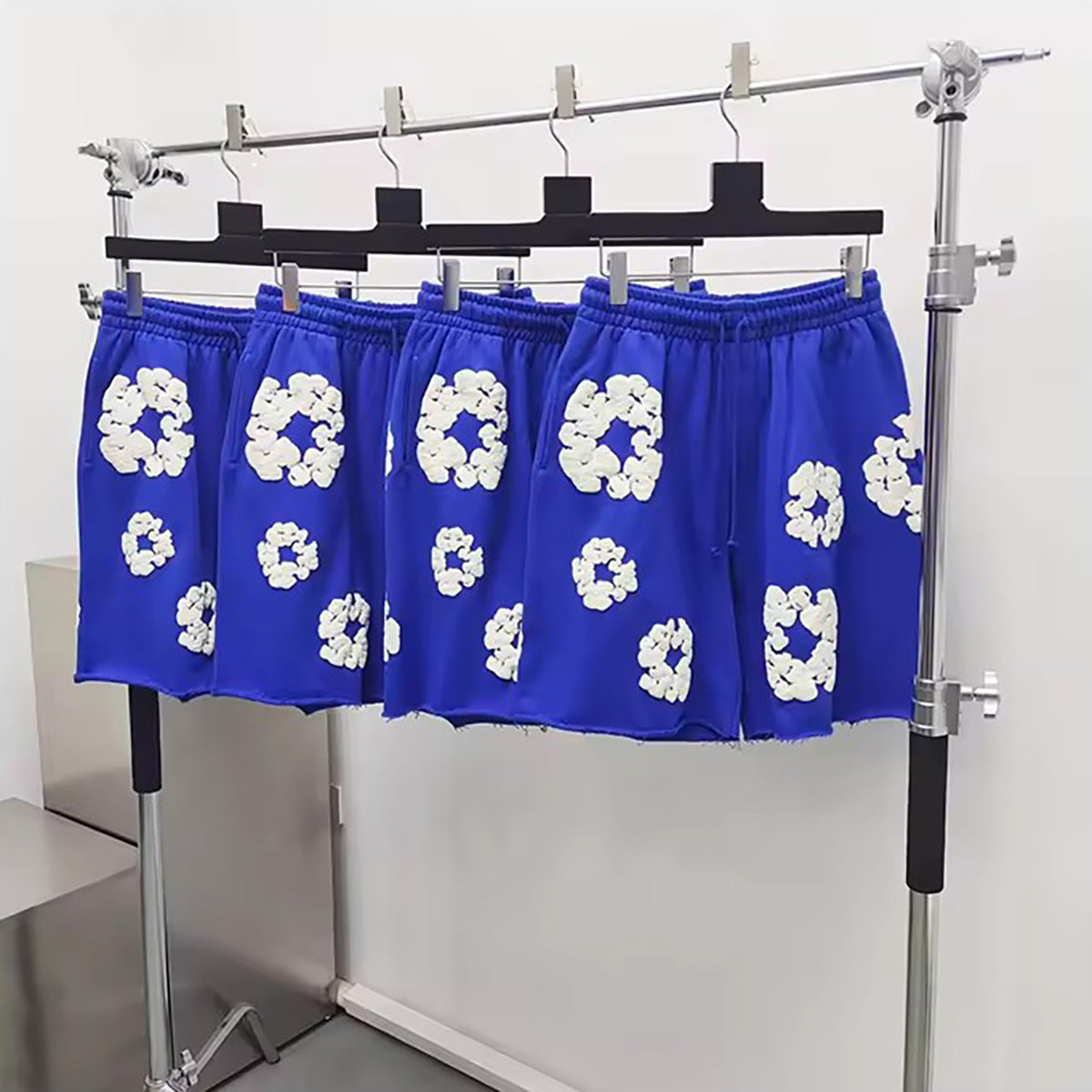 Top Quality 1:1 Denim Puffy Printed Tears Shorts