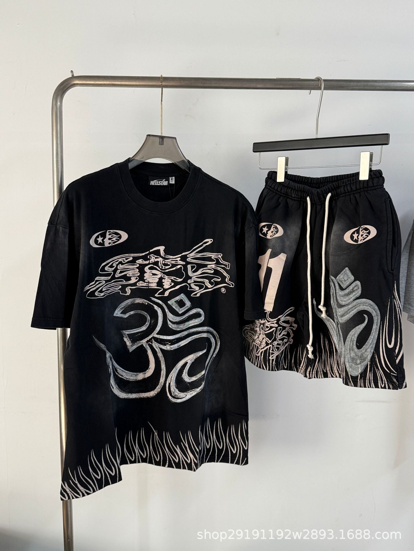 HS8008 Hellstar sets Heavy Industry Washed and WornShort-Sleeved T-shirt Sports Shorts Suit