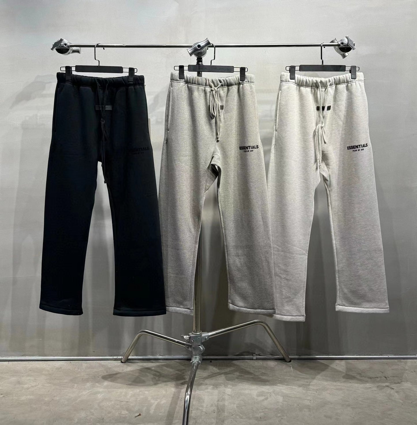 460gsm Top  Fear of God Essentials Sweatpants