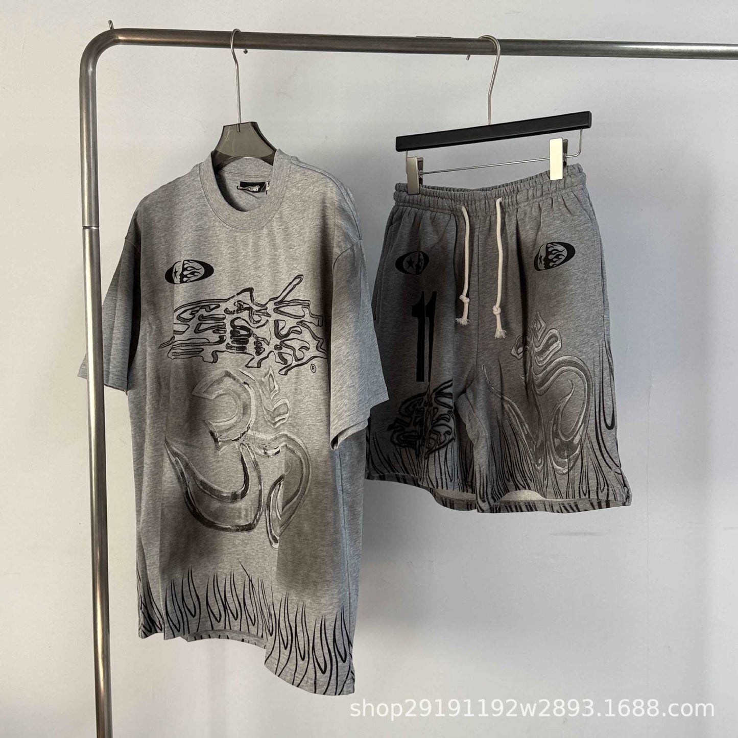 HS8008 Hellstar sets Heavy Industry Washed and WornShort-Sleeved T-shirt Sports Shorts Suit