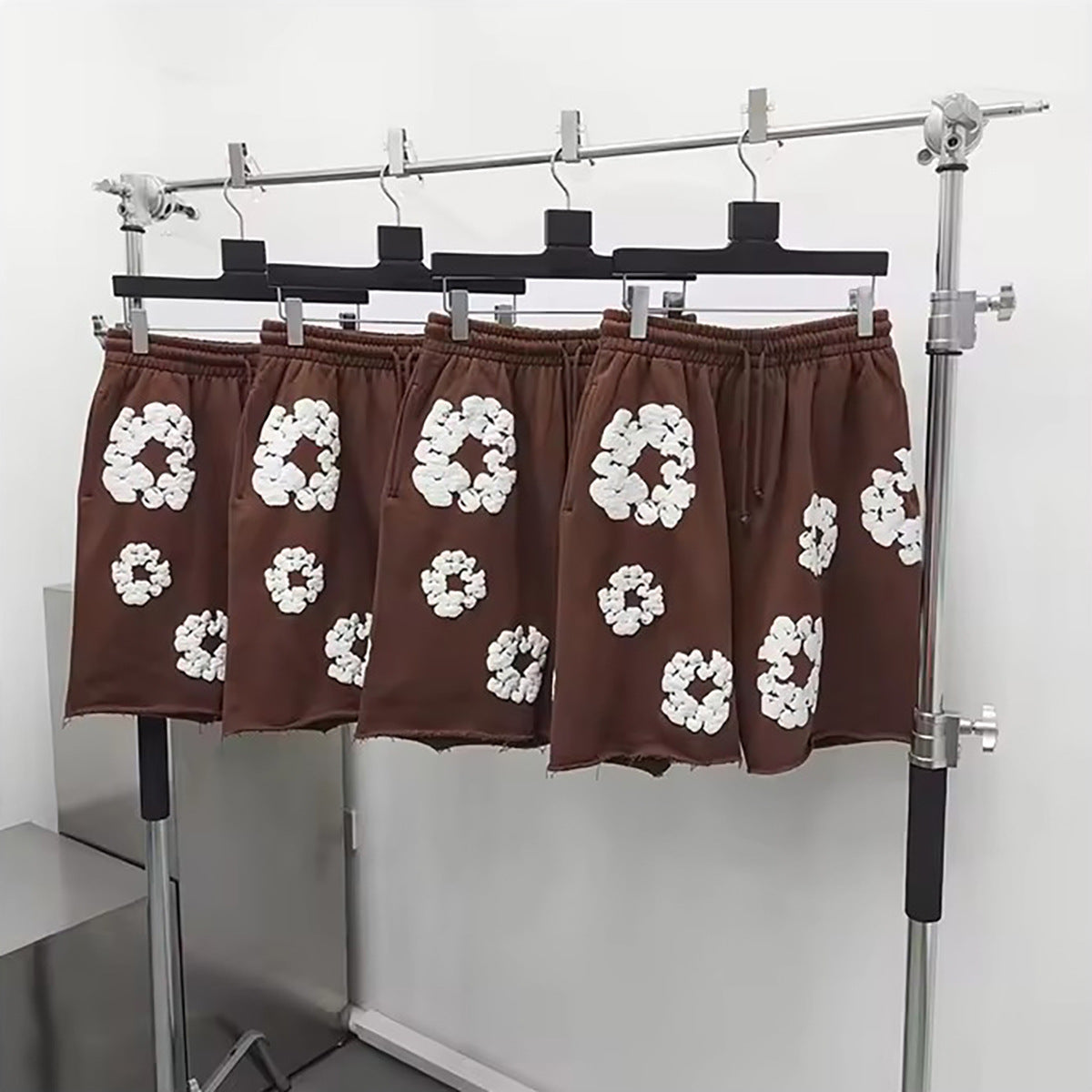 Top Quality 1:1 Denim Puffy Printed Tears Shorts